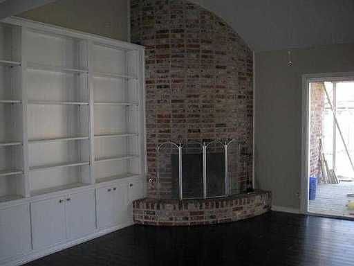 4th image of 9016 Collinfield Dr