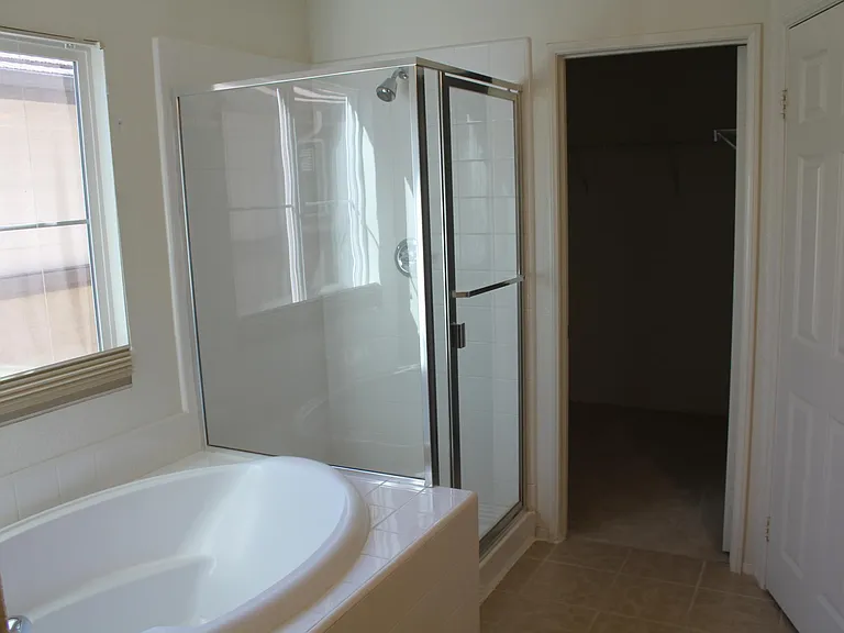 27350 Dearborn Dr — Photo 16