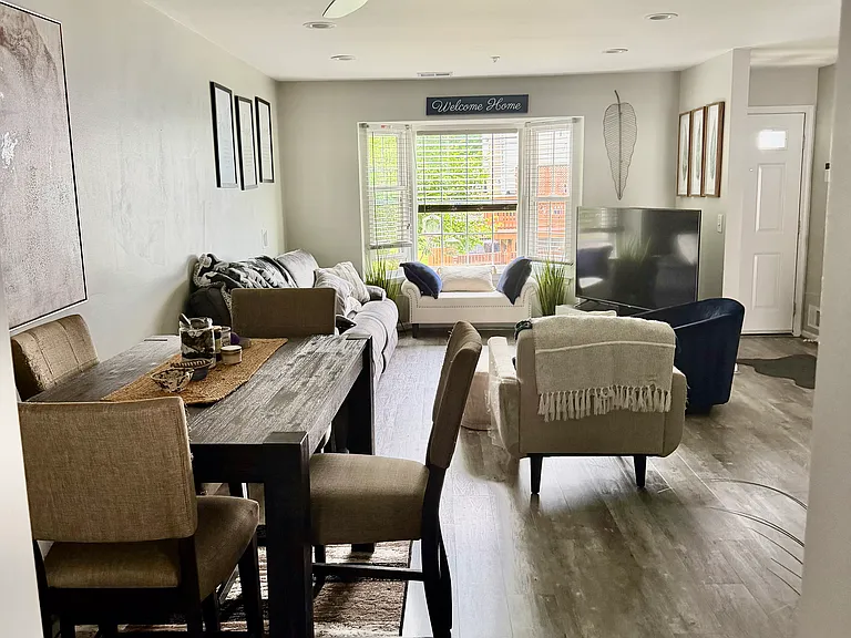 1031 Simsbury Ct #57B — Photo 11
