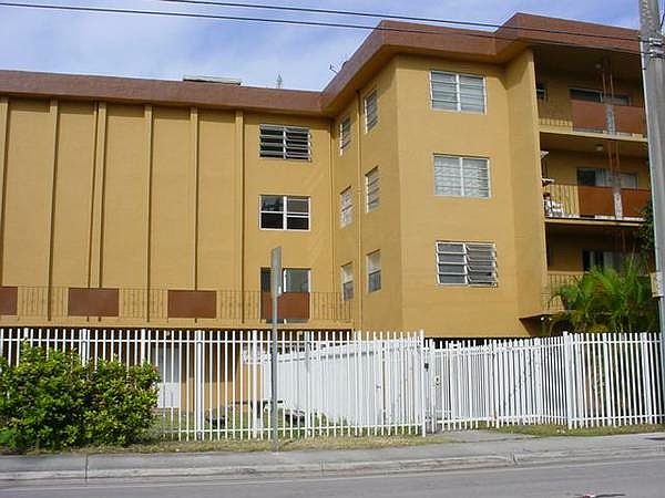 1st image of 13480 NE 6th Ave APT 308