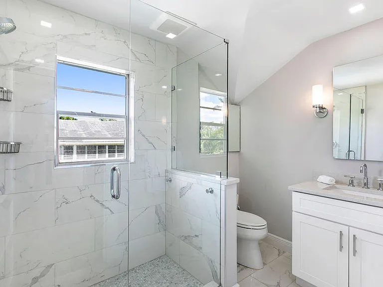 141 Australian Ave — Photo 8