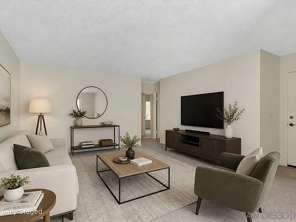 4th image of 10805 Camino Ruiz Unit 36