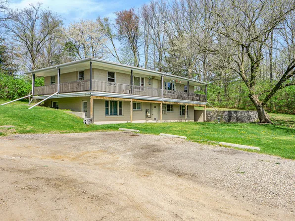 5647 Cross St, Kalamazoo, MI 49048