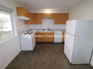 Hartzog and Bristol Apartments, Portland, OR 97220