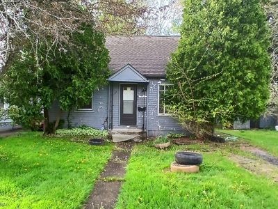 702 Hall St NW, Warren, OH, 44483