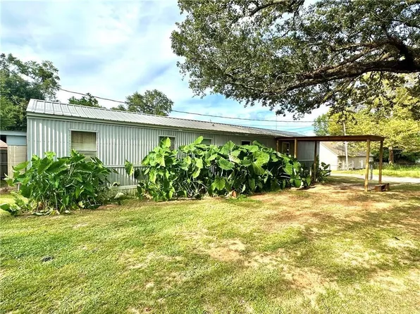 3101 Western Hills Dr W, Mobile, AL 36618