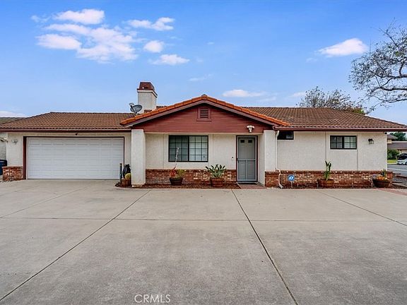 2nd image of 611 Tiffany Dr #A