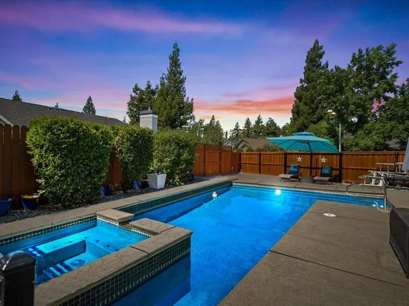1200 Chesapeake Dr, Roseville, CA 95661