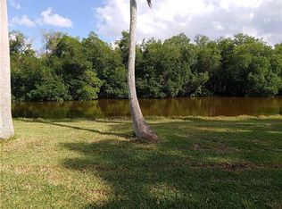 2 Plantation Pkwy LOT 33-34, Everglades City, FL 34139