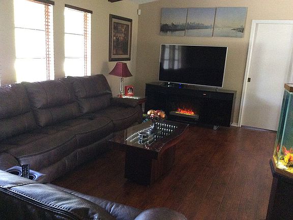4th image of 23353 Ferndale Ave