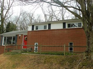 611 Orchard Hill Dr, Pittsburgh, PA