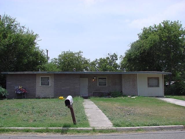 1st image of 130 Kimberly Dr