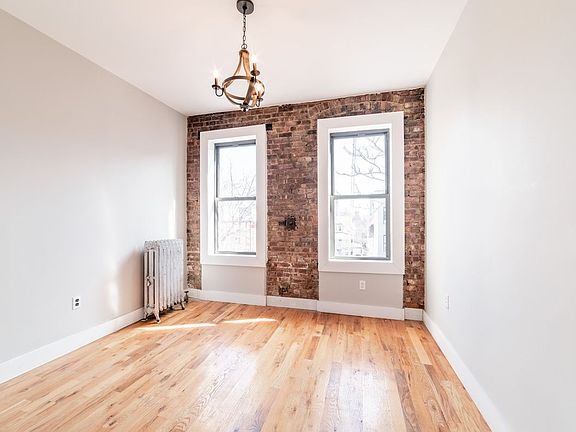 4th image of 657 E 21st St #D44