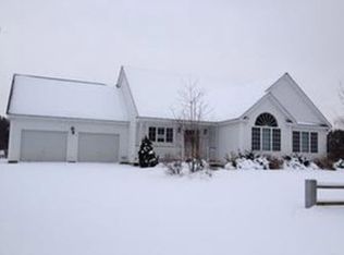 31 Stearns Rd, Amherst, NH 03031