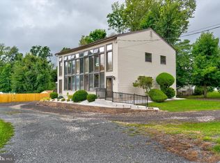 833 Boundary Rd, Woodbury Heights, NJ 08097