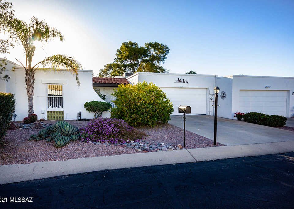 1st image of 6558 E Calle Cavalier