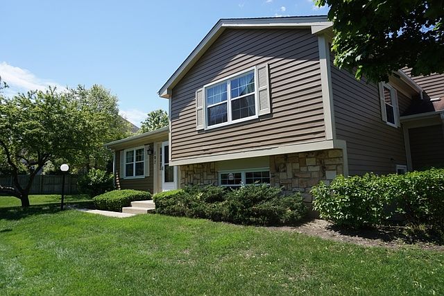 1st image of 107 Maplewood Dr