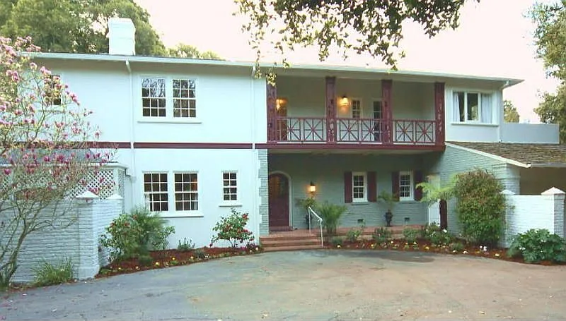 1 Acacia Dr photo 1