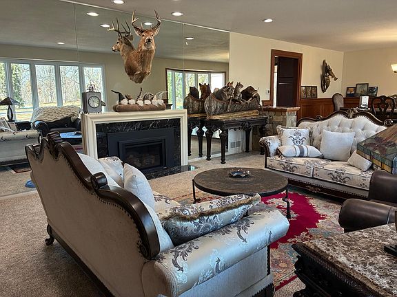 4th image of 23 Evergreen Rd