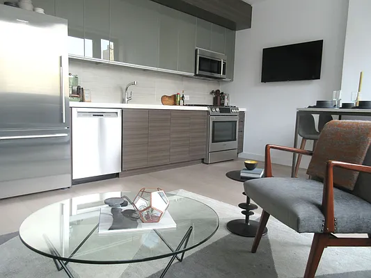 Rented by The Marketing Directors (Arias) | media 29