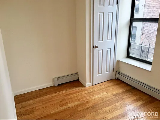 Rented by Oxford Property Group | media 20