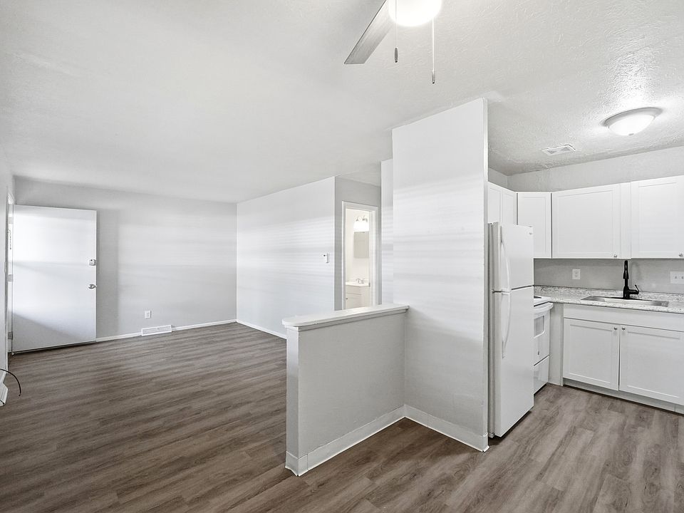 1st image of 7569 Mentor Ave