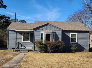 1720 Green Meadow Dr, Little Rock, AR 72204