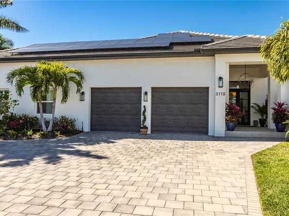 3110 Wedgewood Dr, Belleair Beach, FL 33786