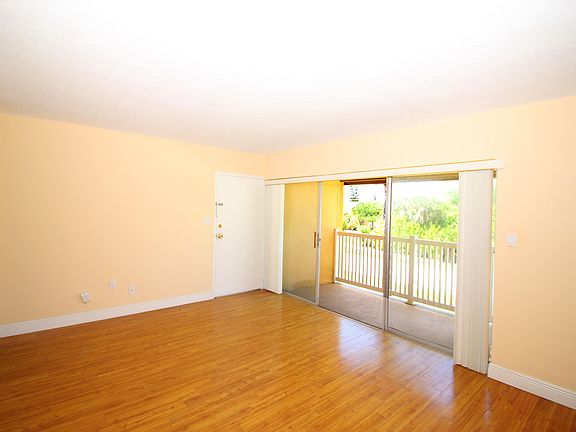 4th image of 250 N Banana River Dr APT E2