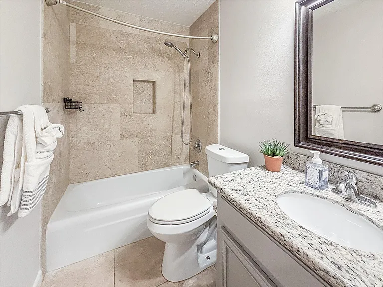 3123 Lazy Spring Dr — Photo 17