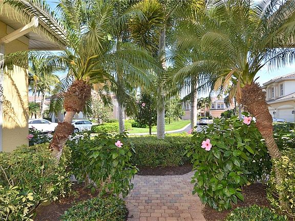 4th image of 10121 Bellavista Cir APT 702