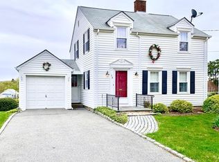 78 Willow Ave, Somerset, MA 02726