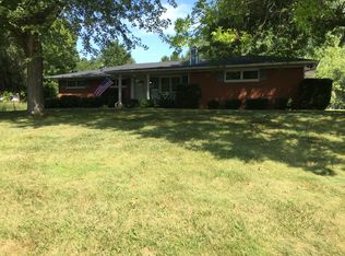 955 Santa Ana Dr, Greenwood, IN 46143