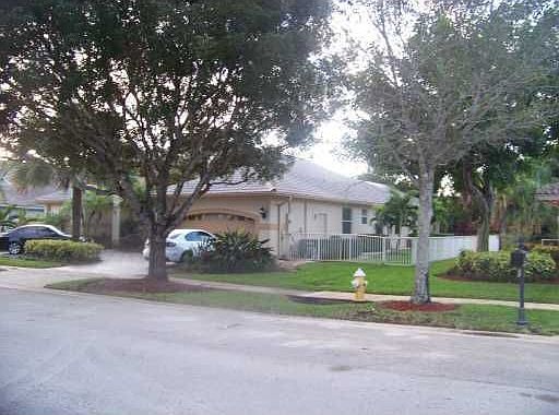1st image of 6354 NW 72nd Pl