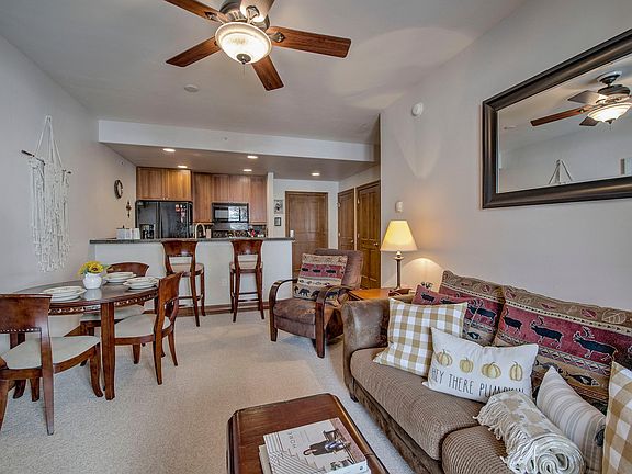 2nd image of 34 Highfield Trl #202