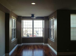 115 E 42nd St #3E, Chicago, IL 60653