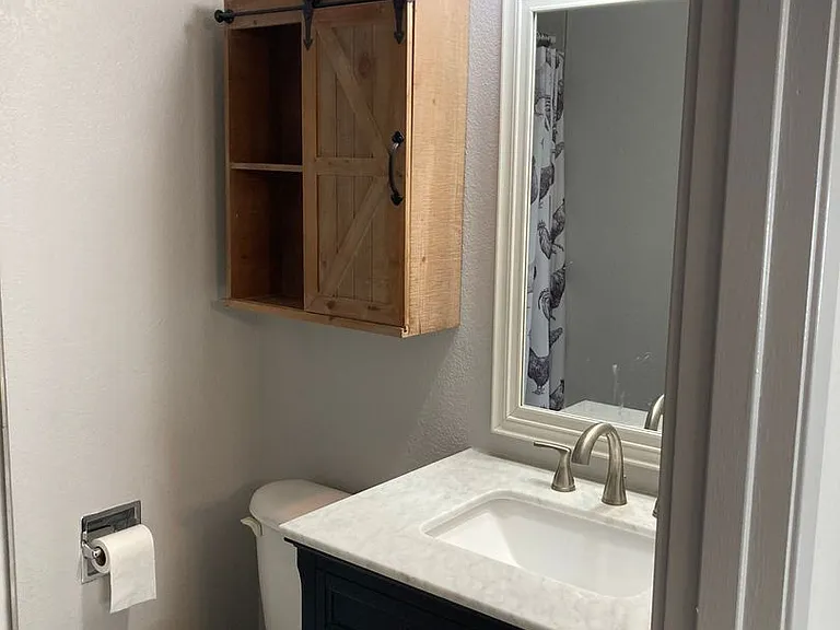 1309 Woodbury St — Photo 23