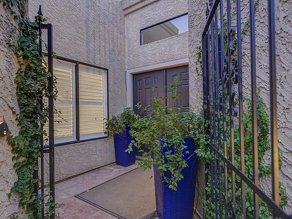 4th image of 9780 N 105th St #178