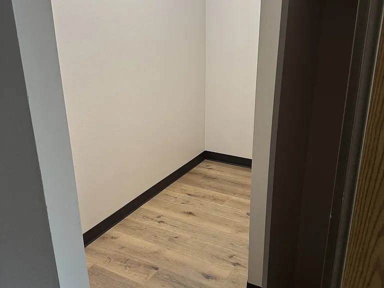 23 Neptune St N #6 — Photo 3
