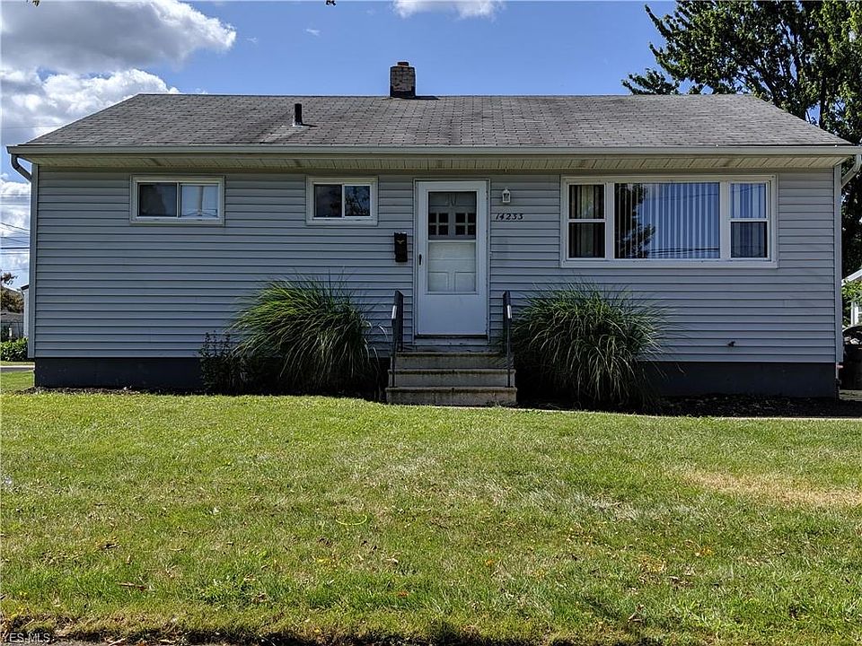 1st image of 14233 Pemberton Dr