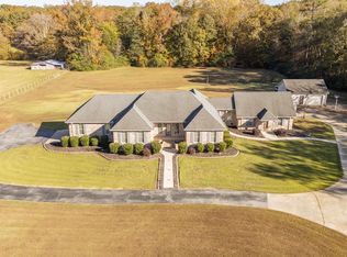 6170 Highway 226, Savannah, TN 38372