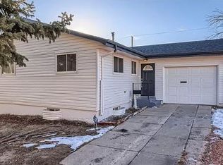 1106 Holmes Dr, Colorado Springs, CO 80909
