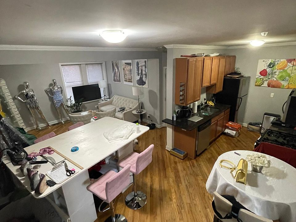 1st image of 1619 W Wallen Ave #A
