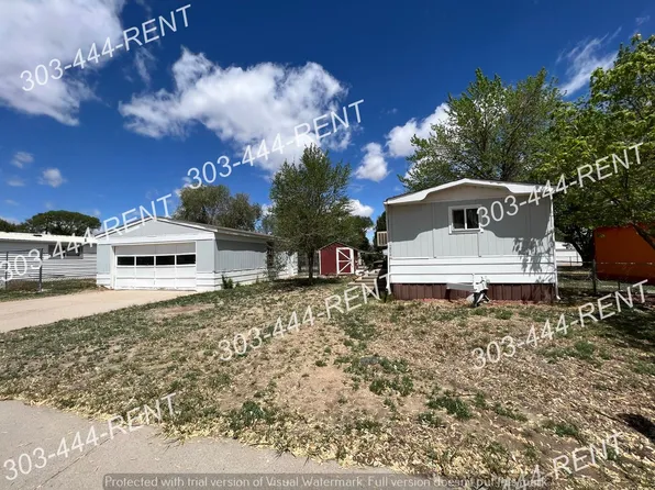 204 Oak St, Log Lane Village, CO 80705