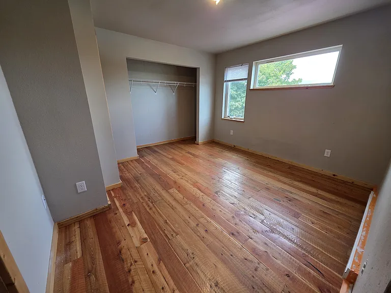 2114 Livingston Ave #B — Photo 10