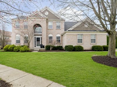 8253 Belcrest Ct, Indianapolis, IN, 46256