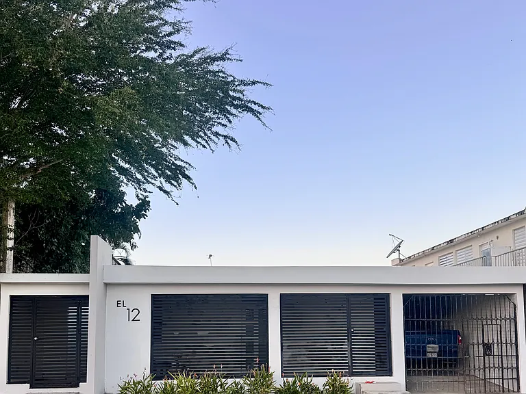 5 Villa Fontana — Photo 1