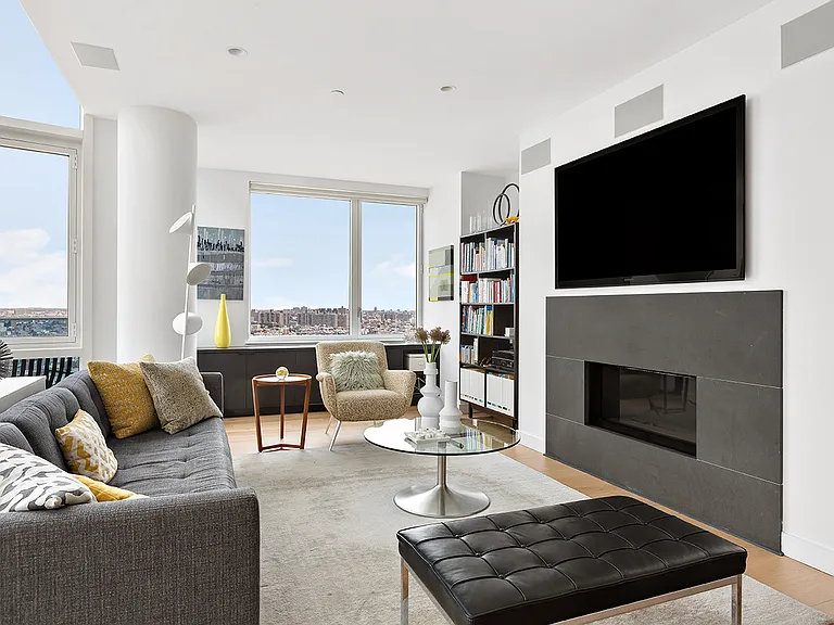 22 N 6th St #Penthouse 3E — Photo 8