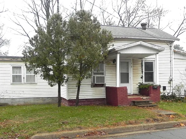 518 River St, Three Rivers, MI 49093