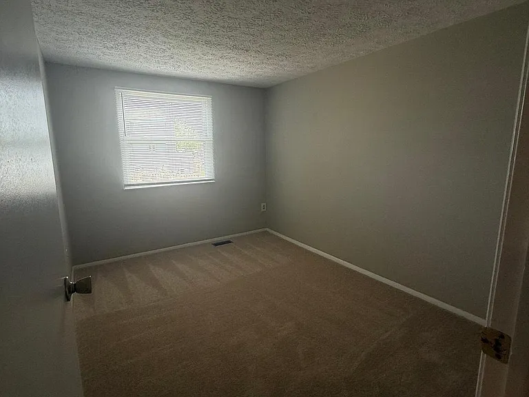 5752 Charstone Ct — Photo 26